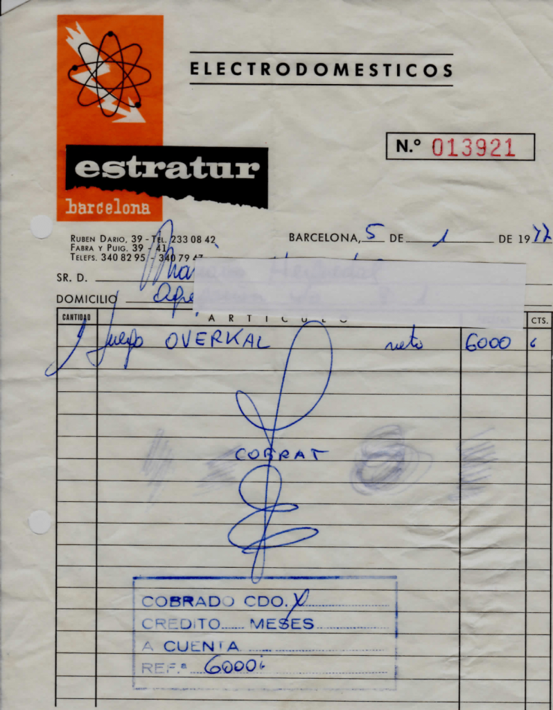 Factura de Estratur con Overkal vendida en 1977.