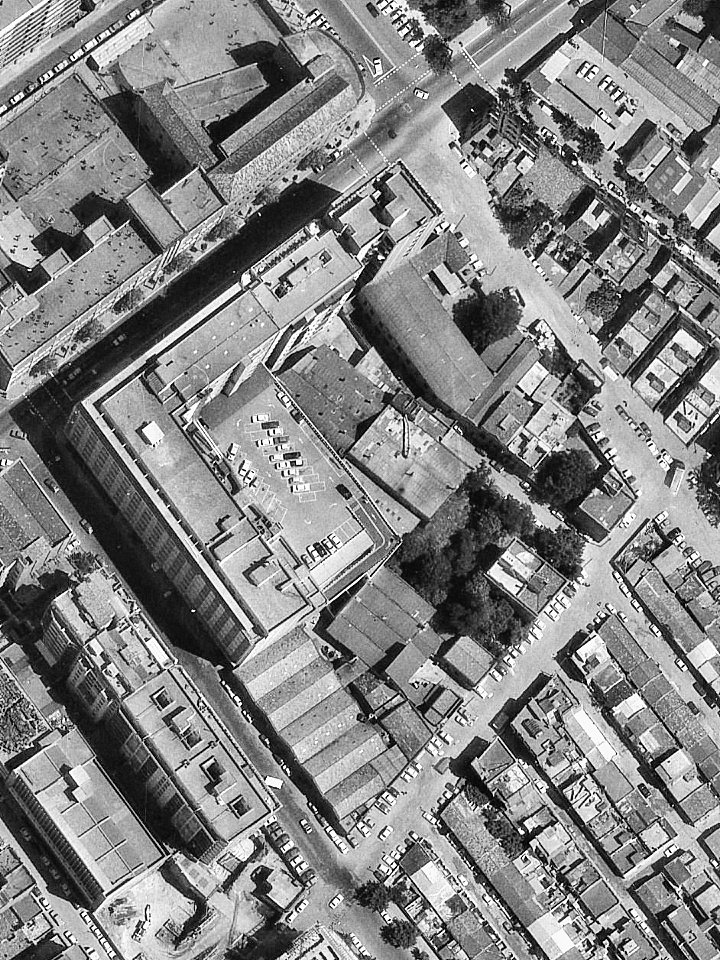 Fotografía aérea de la factoría de Inter. Ortofoto de Barcelona de 1974.